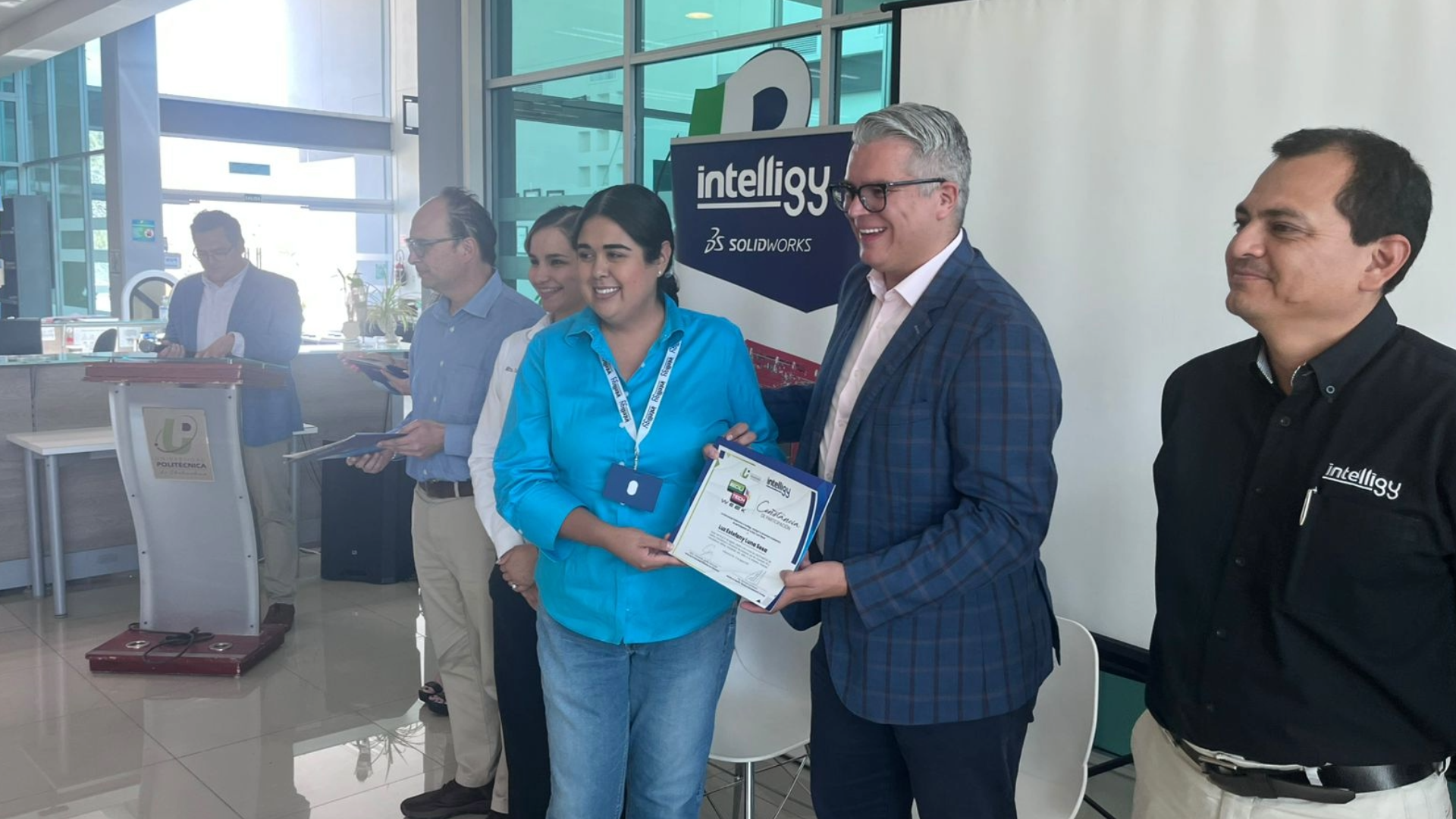 entrega-constancias-edu-tech-week-intelligy