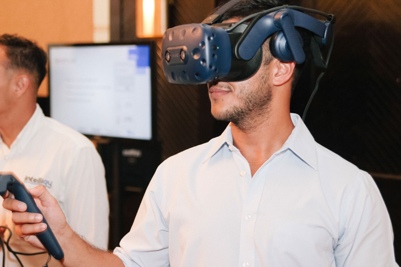 show room de realidad virtual inttelligy